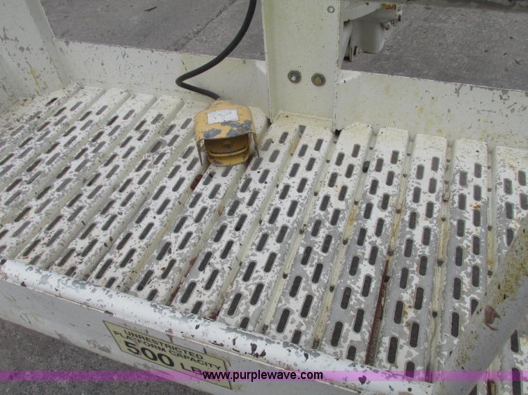 image for item F7478 2000 Snorkel ATB-50F0 boom lift