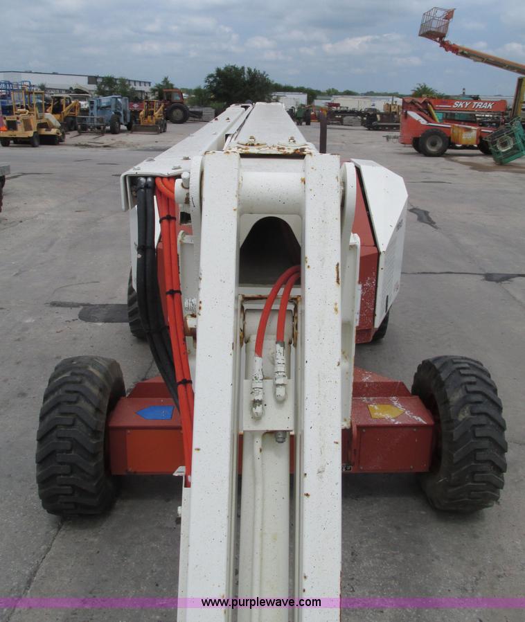 image for item F7478 2000 Snorkel ATB-50F0 boom lift