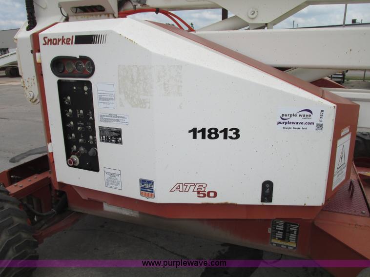 image for item F7478 2000 Snorkel ATB-50F0 boom lift