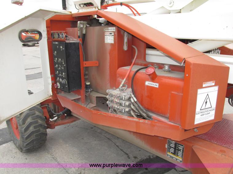 image for item F7478 2000 Snorkel ATB-50F0 boom lift