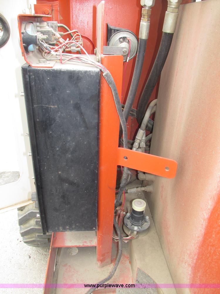 image for item F7478 2000 Snorkel ATB-50F0 boom lift