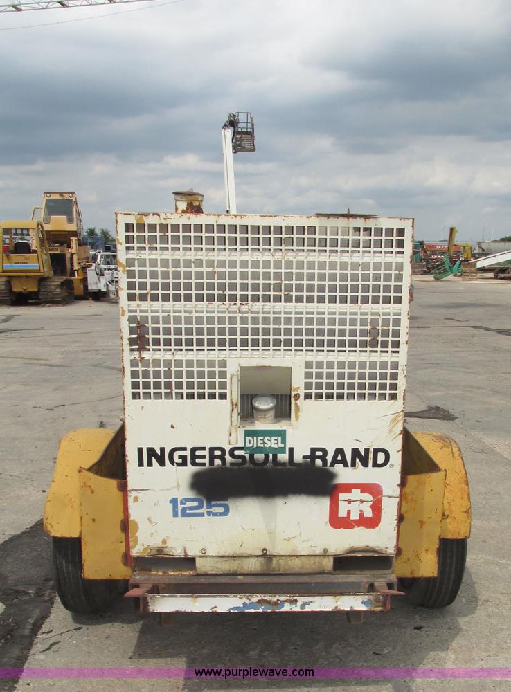 image for item F7479 Ingersoll Rand air compressor