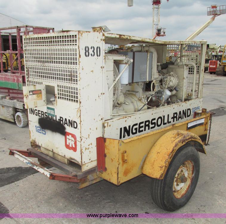 image for item F7479 Ingersoll Rand air compressor