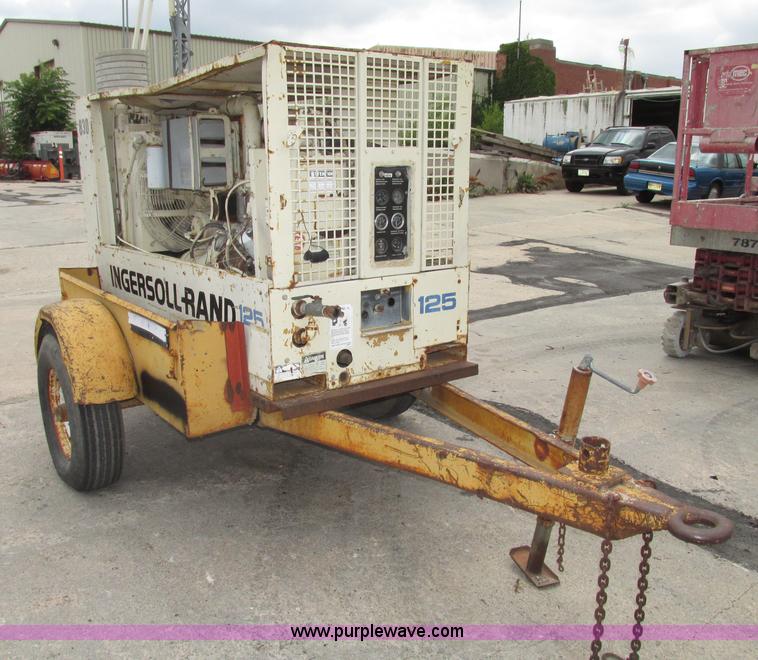 image for item F7479 Ingersoll Rand air compressor