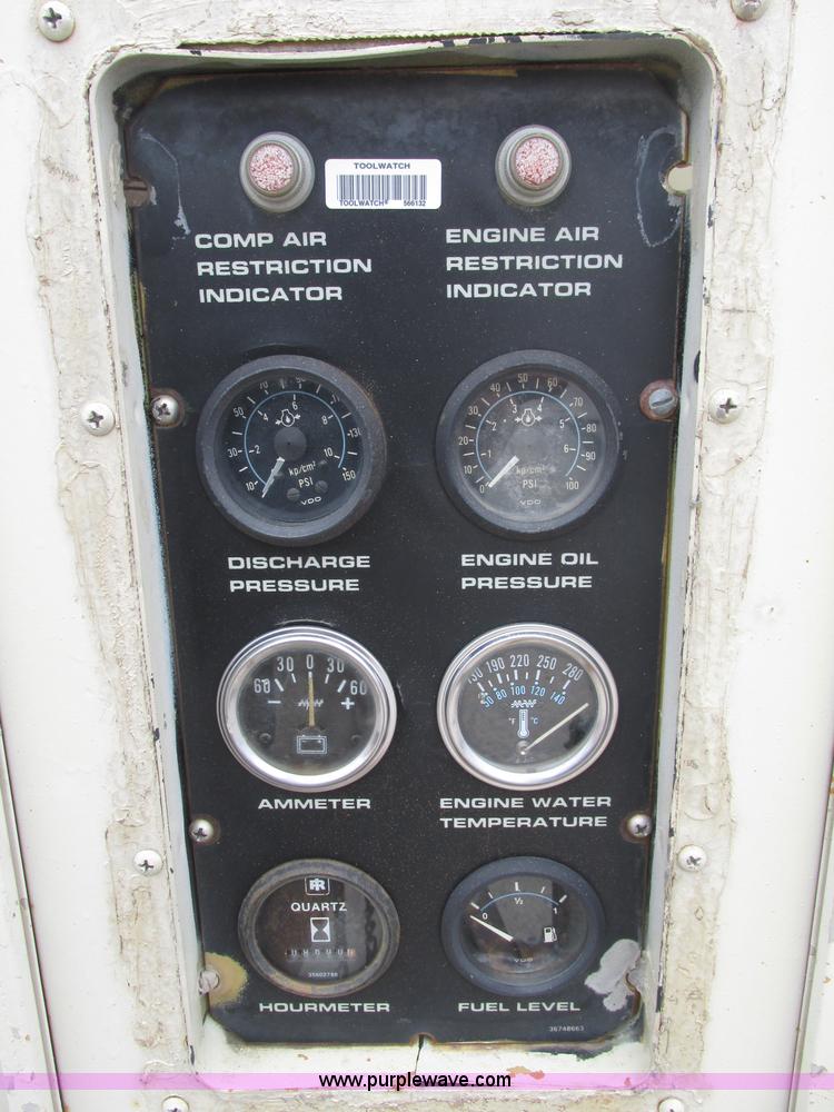 image for item F7479 Ingersoll Rand air compressor