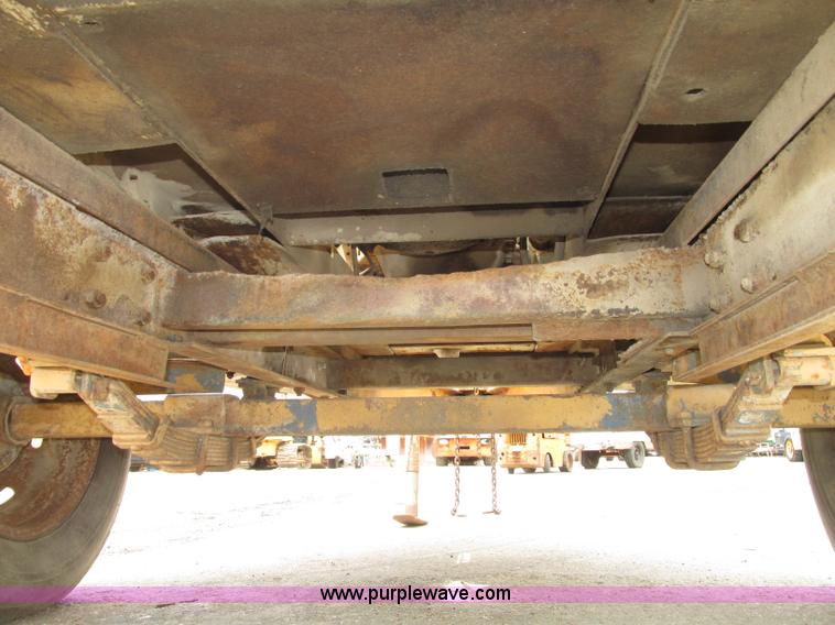 image for item F7479 Ingersoll Rand air compressor