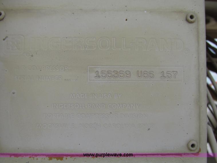 image for item F7479 Ingersoll Rand air compressor