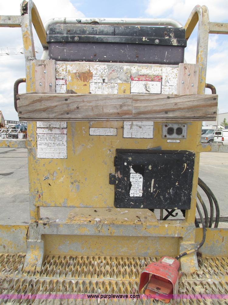 image for item F7480 Grove AMZ 66XT boom lift