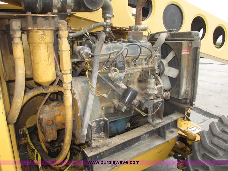 image for item F7480 Grove AMZ 66XT boom lift