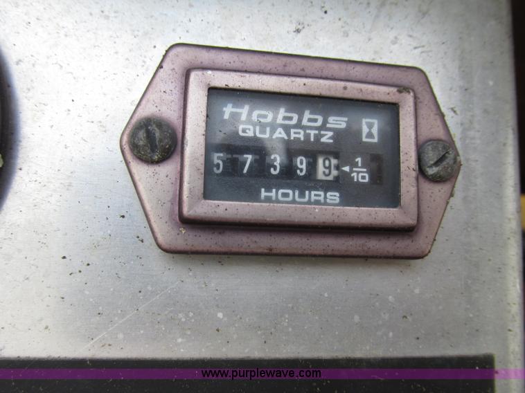 image for item F7480 Grove AMZ 66XT boom lift