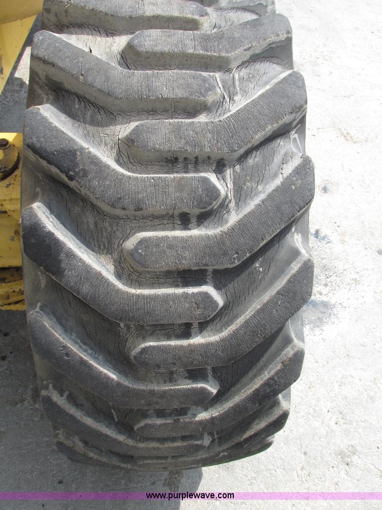 image for item F7480 Grove AMZ 66XT boom lift