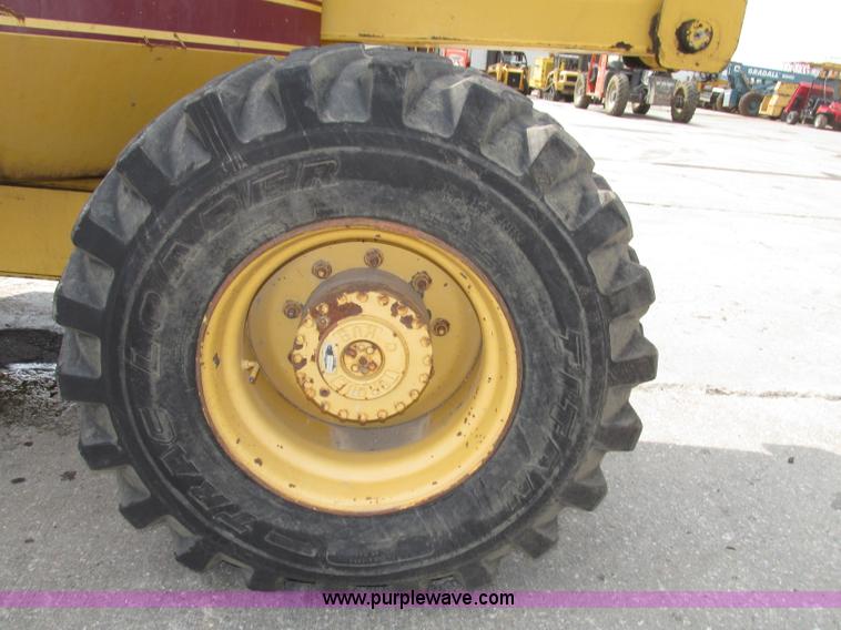 image for item F7480 Grove AMZ 66XT boom lift