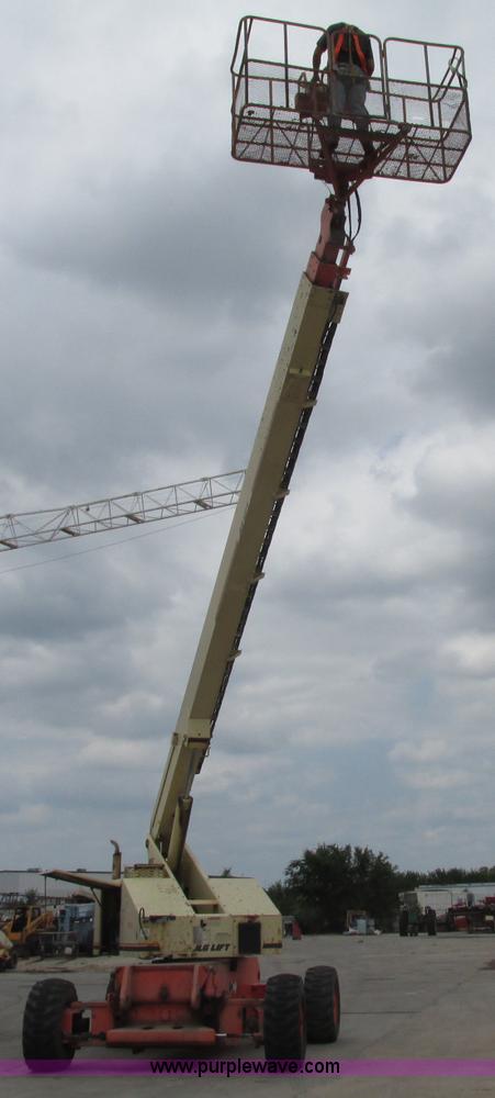 image for item F7481 1998 JLG 80HX boom lift