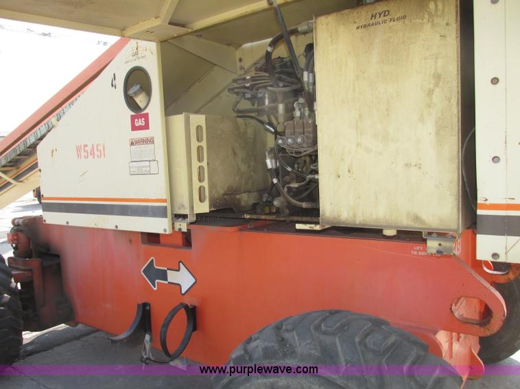 image for item F7481 1998 JLG 80HX boom lift