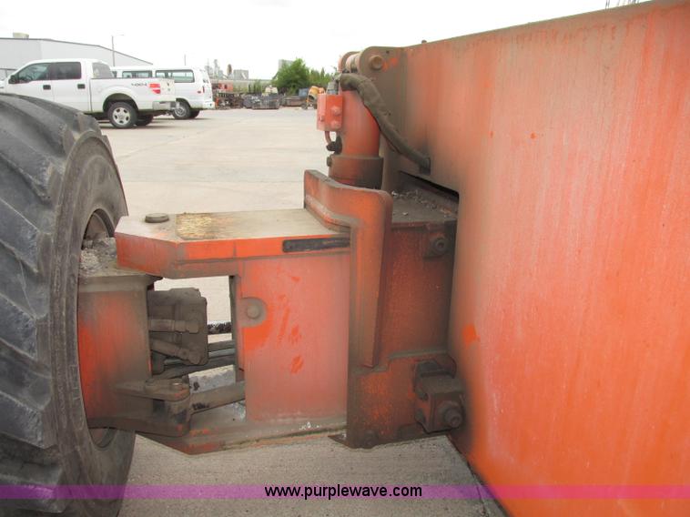 image for item F7481 1998 JLG 80HX boom lift