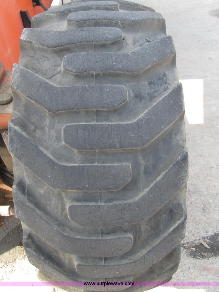 image for item F7481 1998 JLG 80HX boom lift