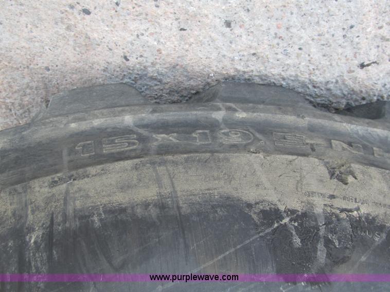 image for item F7481 1998 JLG 80HX boom lift