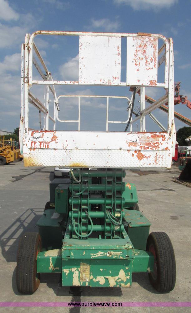 image for item F7482 1996 JLG 3969 Commander electric scissor lift