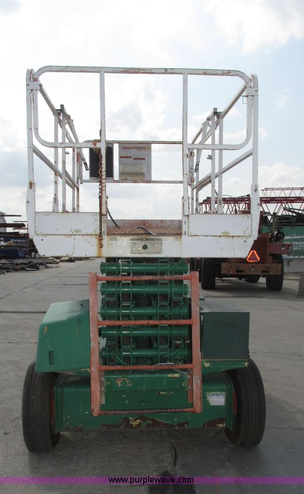 image for item F7482 1996 JLG 3969 Commander electric scissor lift