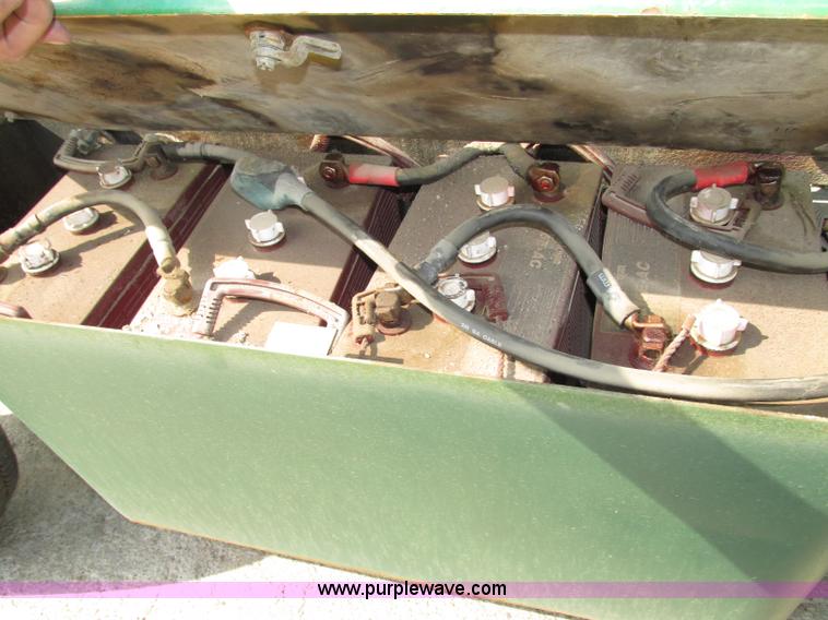 image for item F7482 1996 JLG 3969 Commander electric scissor lift