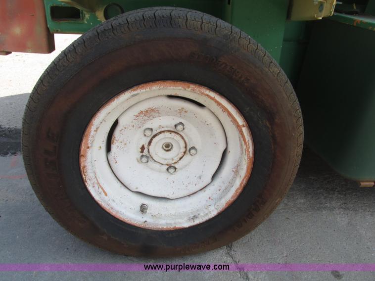 image for item F7482 1996 JLG 3969 Commander electric scissor lift