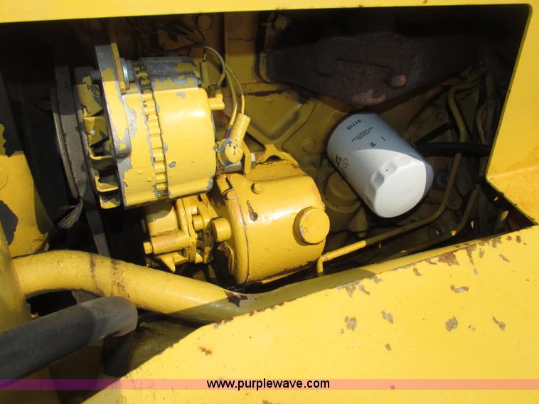 image for item F7483 Gehl 513 telehandler