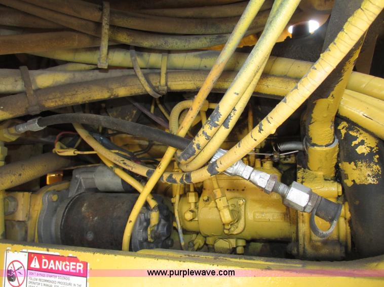 image for item F7483 Gehl 513 telehandler