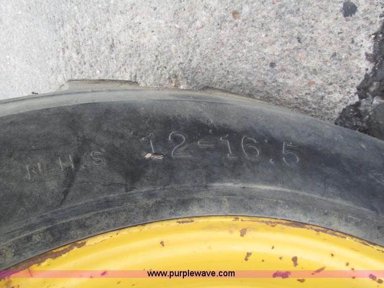 image for item F7483 Gehl 513 telehandler