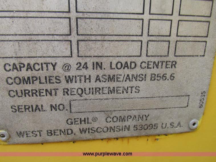 image for item F7483 Gehl 513 telehandler