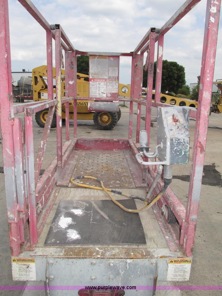 image for item F7484 Mec 1632 scissor lift