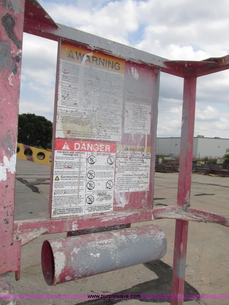 image for item F7484 Mec 1632 scissor lift