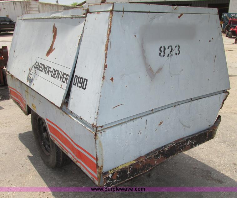 image for item F7485 1987 Gardner Denver D190JD7A air compressor