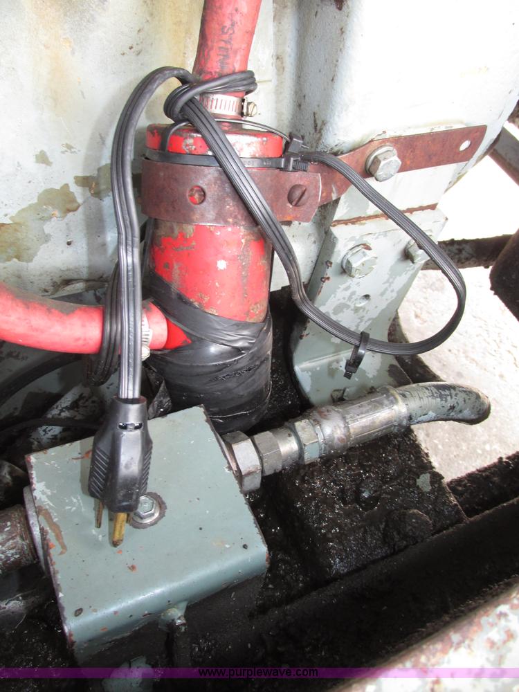 image for item F7485 1987 Gardner Denver D190JD7A air compressor