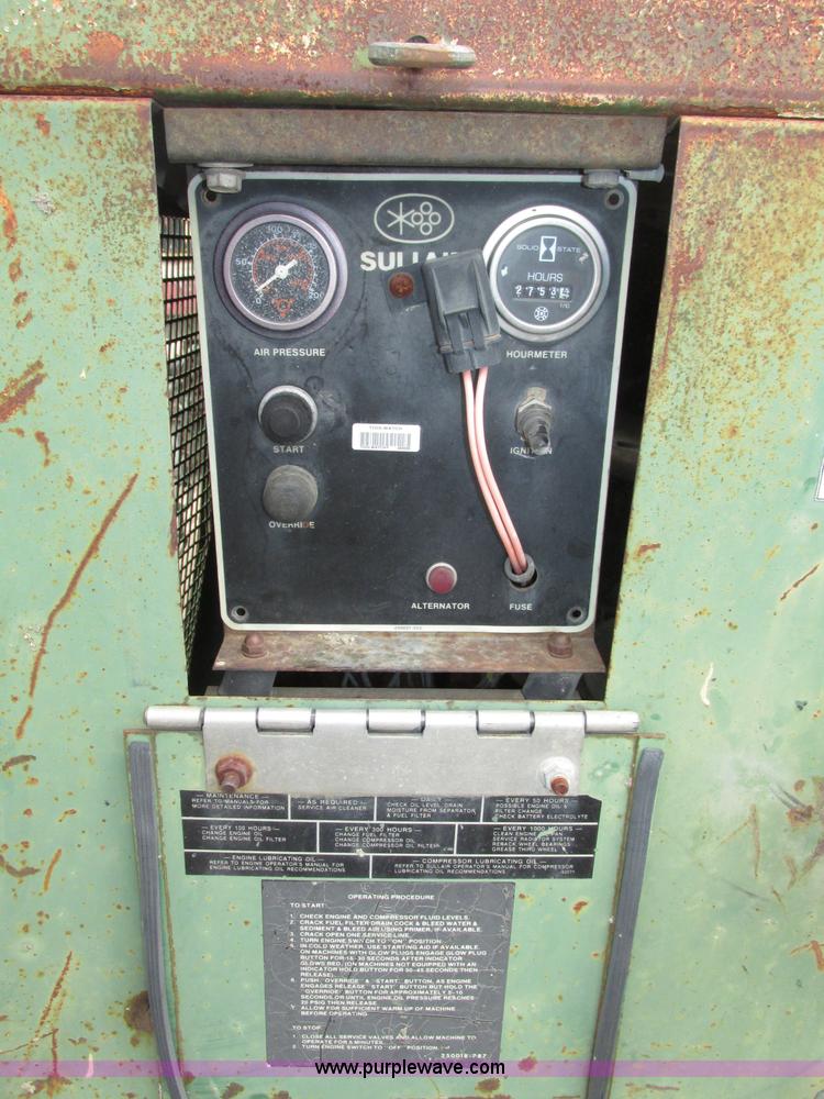 image for item F7486 Sullair air compressor