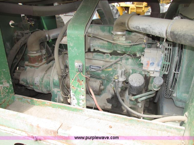 image for item F7486 Sullair air compressor