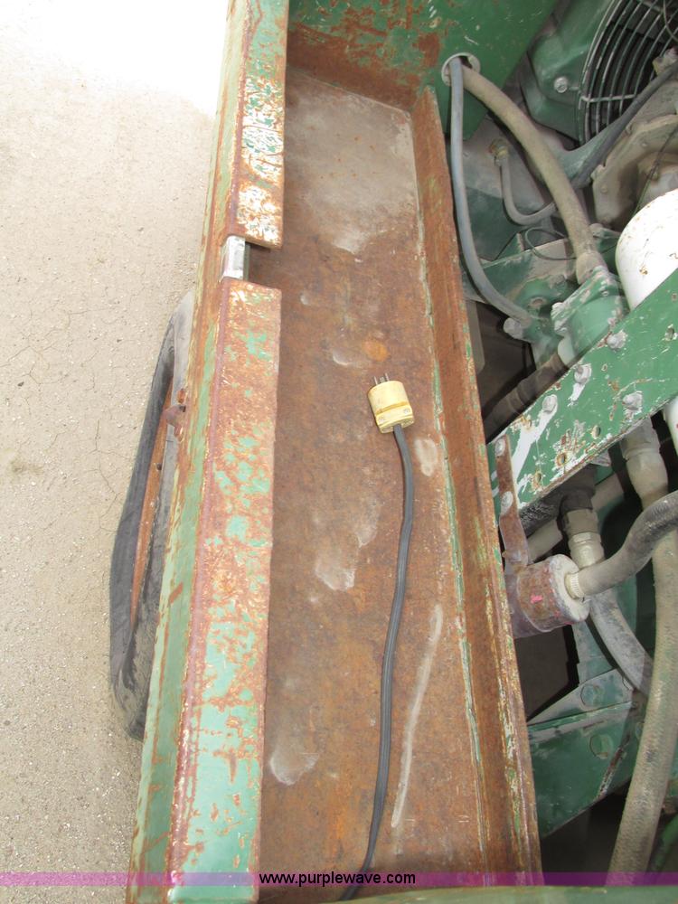 image for item F7486 Sullair air compressor