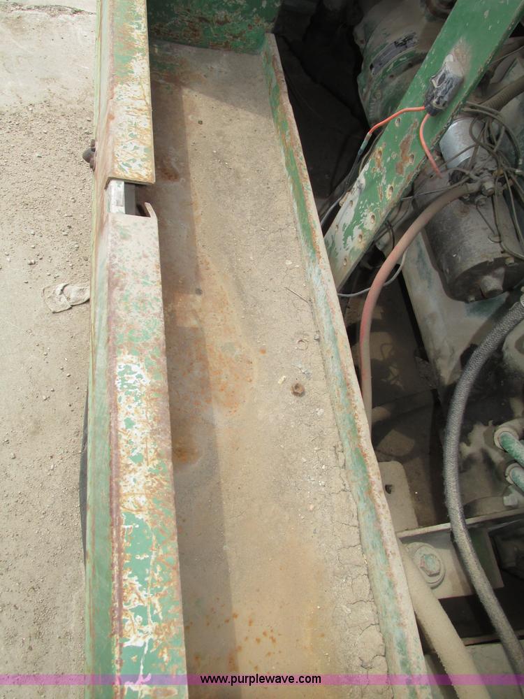 image for item F7486 Sullair air compressor