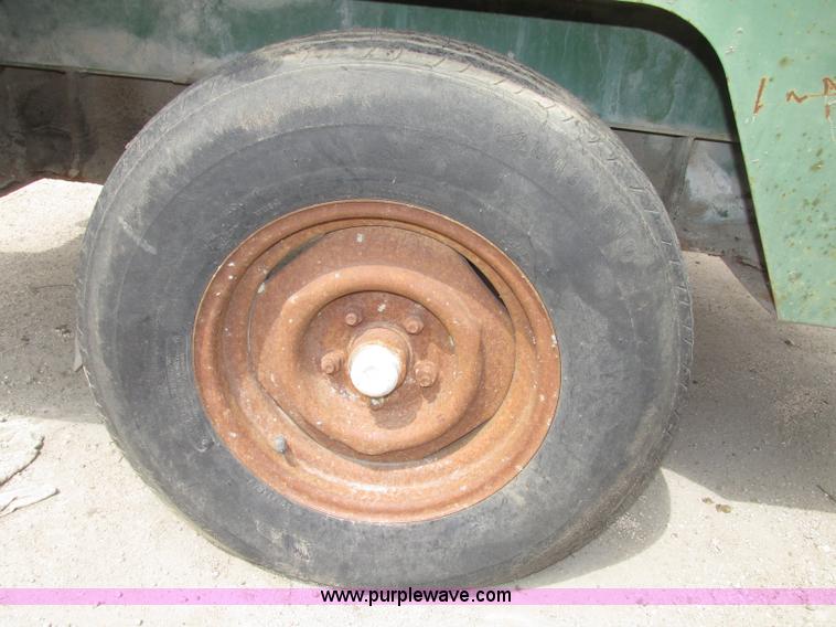 image for item F7486 Sullair air compressor