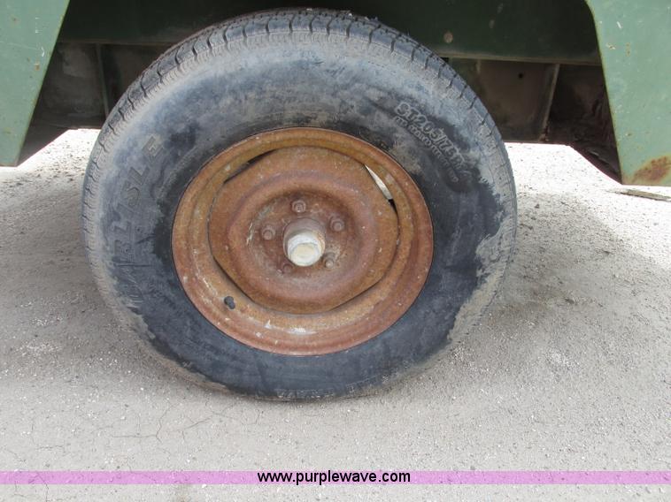 image for item F7486 Sullair air compressor