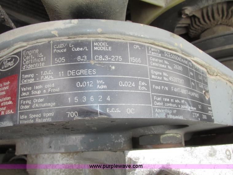 image for item F7491 1995 Ford LT8000 dump truck