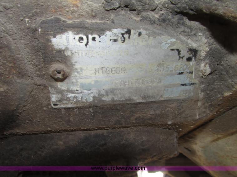 image for item F7491 1995 Ford LT8000 dump truck