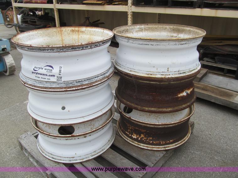 image for item F8812 (12) hub pilot wheels