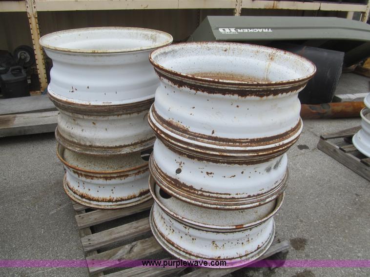 image for item F8812 (12) hub pilot wheels