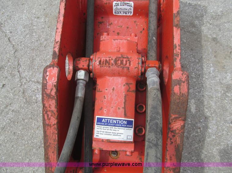 image for item F8823 NPK 4XE hydraulic breakers