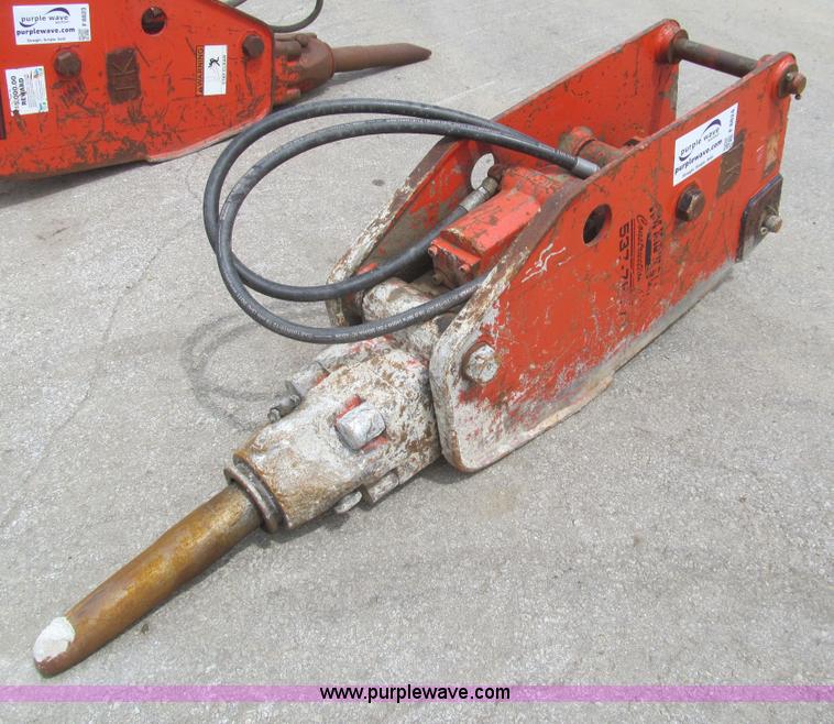 image for item F8824 NPK 4XE hydraulic breakers