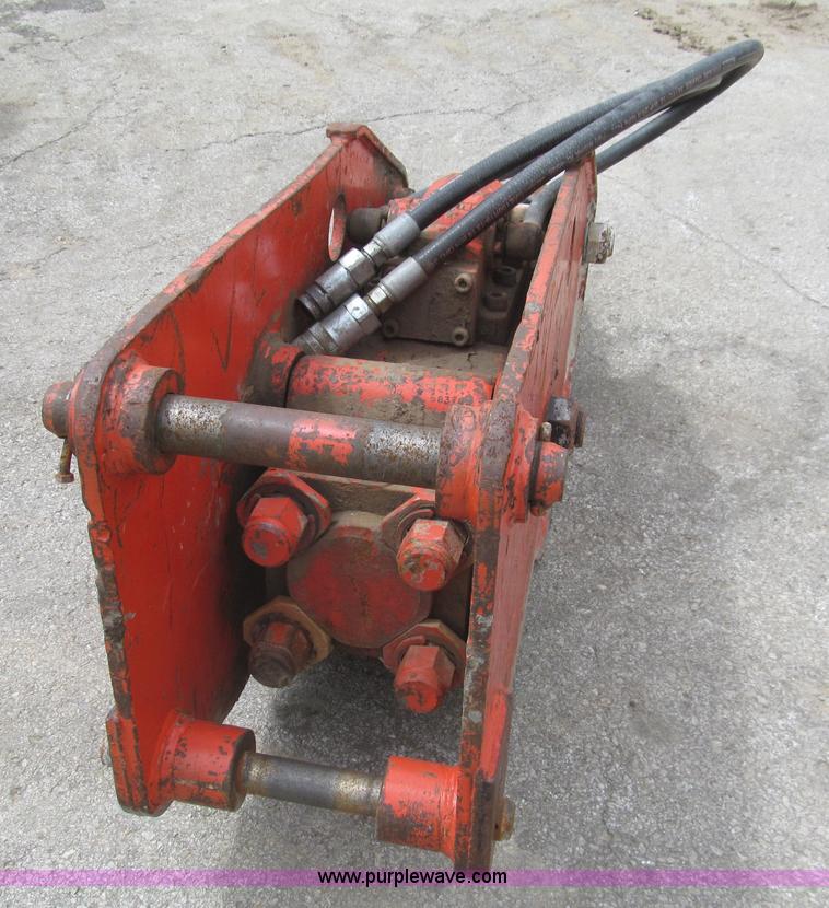 image for item F8824 NPK 4XE hydraulic breakers