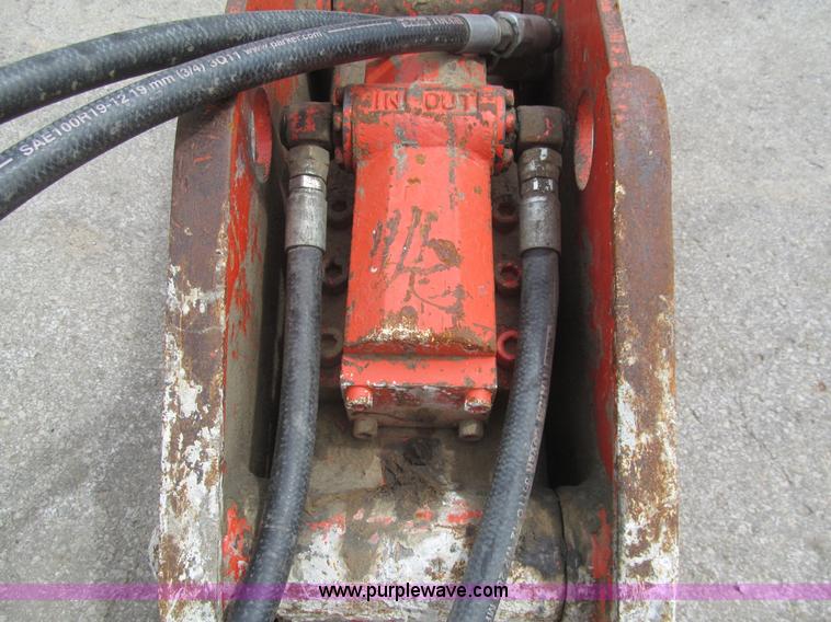 image for item F8824 NPK 4XE hydraulic breakers