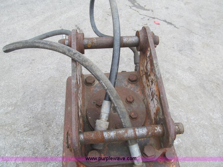 image for item F8825 NPK C4B plate compactor