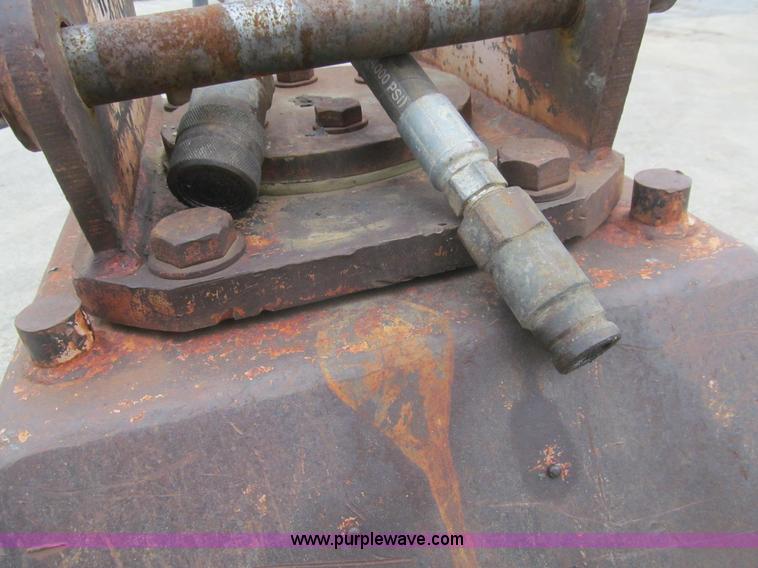 image for item F8825 NPK C4B plate compactor