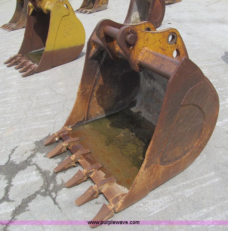 image for item F8837 36"W backhoe bucket